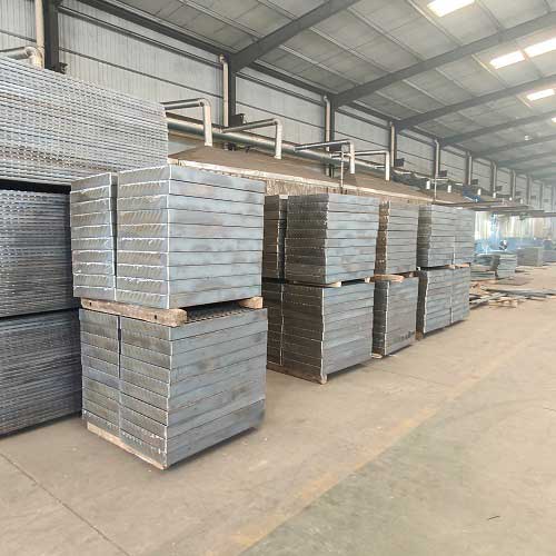 棧橋走廊鋼格板鋼格柵：打造持久耐用的基礎(chǔ)設(shè)施