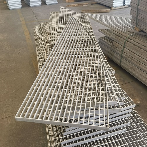 石化行業鋼格板防火方案：阻燃涂層如何選擇？