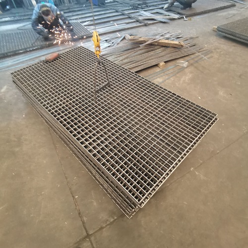 鋼格板重量計(jì)算指南：如何精準(zhǔn)估算采購成本？