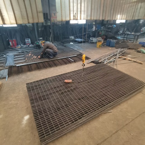 不同安裝方式如何影響鋼格柵選購(gòu)？一文說(shuō)清