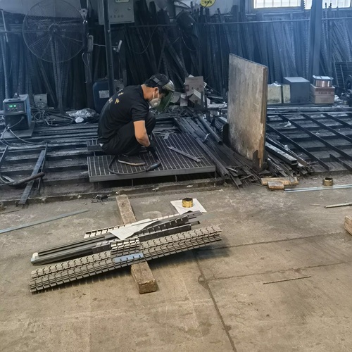 工程人必備！鋼格柵的6種實(shí)用場(chǎng)景解析