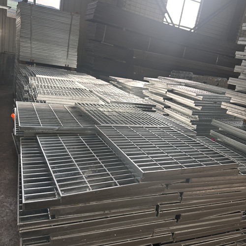 鋼格板選型別只看價格，這4個硬指標(biāo)才關(guān)鍵